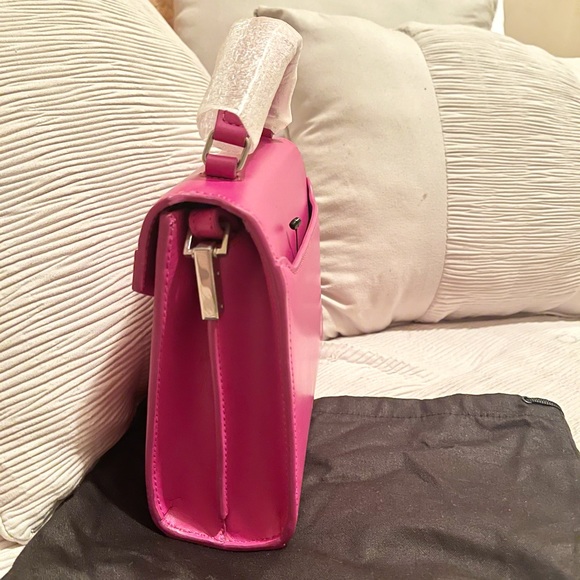 🔴SOLD🔴  YSL Mini Cassandra Leather Satchel - Picture 7 of 9